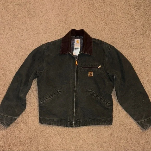 Carhartt Dark Green Jacket with Brown Collar Men’s J97 MOS - Picture 1 of 14
